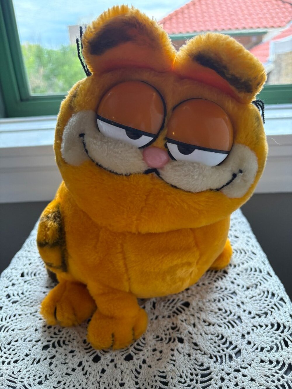 Vintage 1981 Dakin Garfield Plush | 11" Stuffed Cat | Large Garfield Collectible